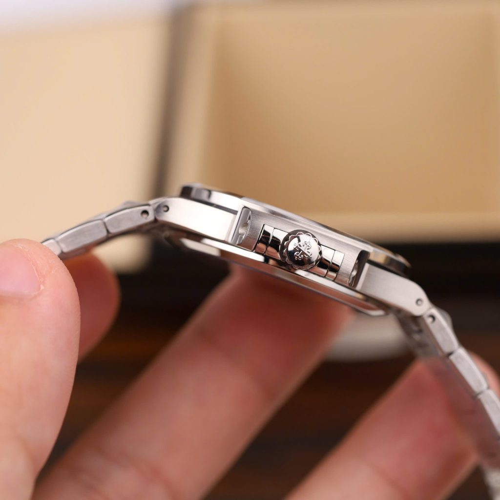 Patek Philippe Nautilus Super Clone Swiss Machine