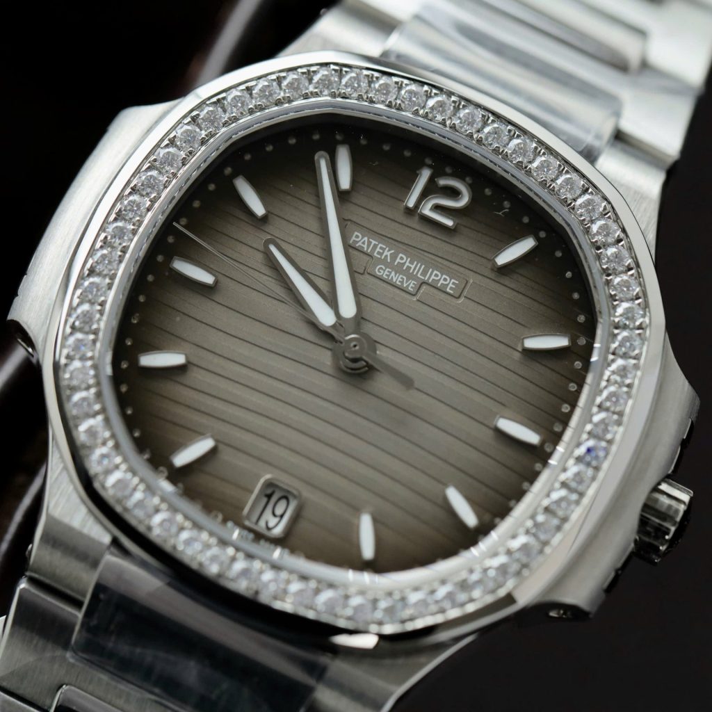 Patek Philippe Nautilus Super Clone Swiss Machine