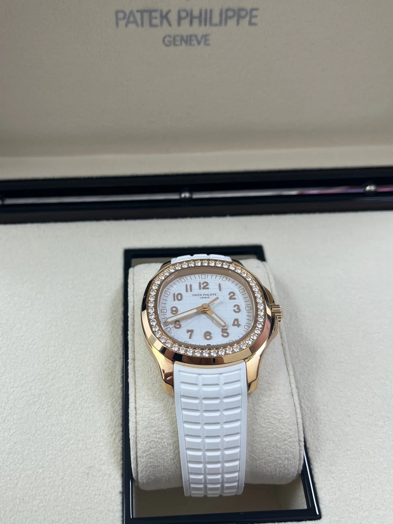 PATEK PHILIPPE AQUANAUT SUPER CLONE SWISS MACHINE